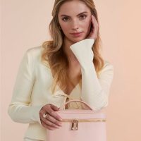 BG763 Bagbase Boutique Vanity Case